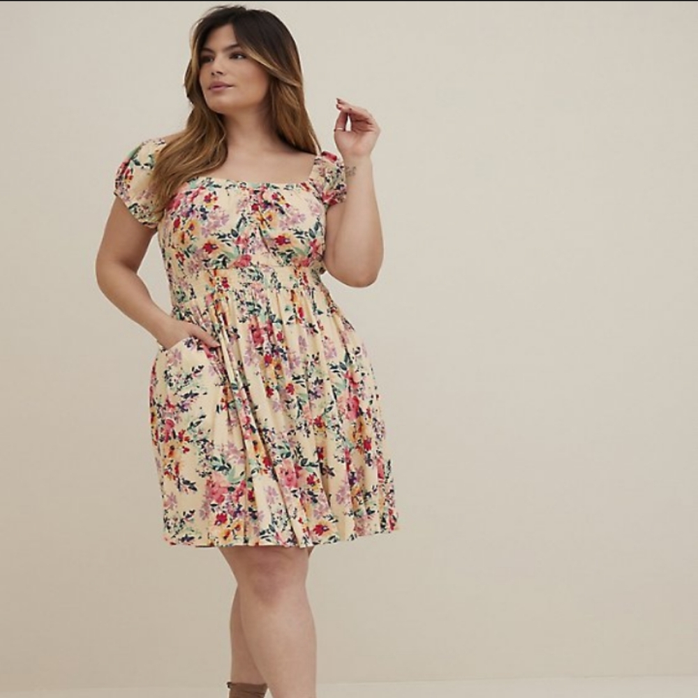 NWT Torrid size 1 Dress